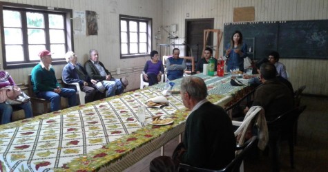 El equipo municipal liderado por la Directora de Desarrollo Comunitario, se reunió con los vecinos de Quilapalos, con la finalidad...